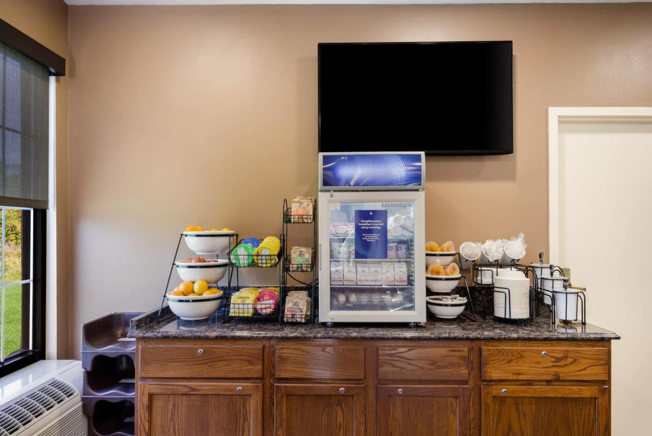 Comfort Inn Virginia Horse Center Lexington Buitenkant foto